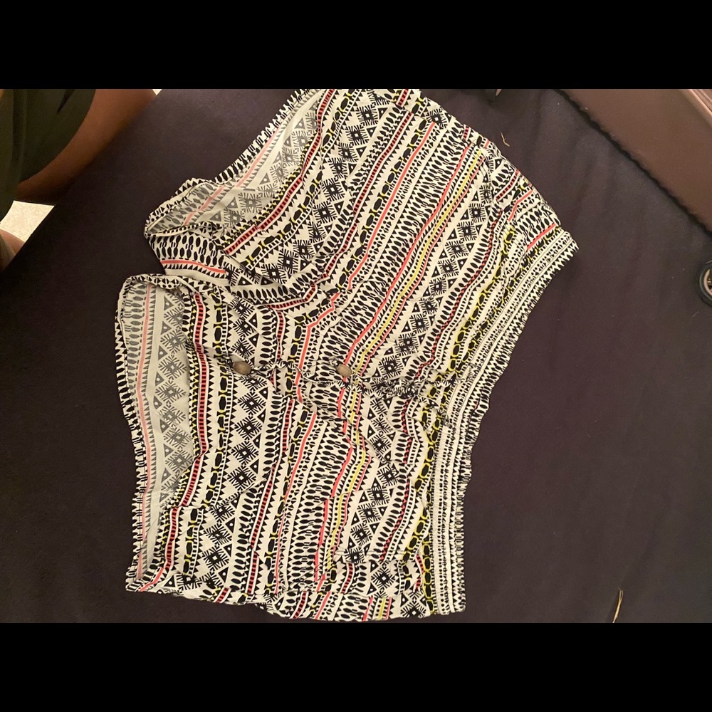Old navy shorts, size L
